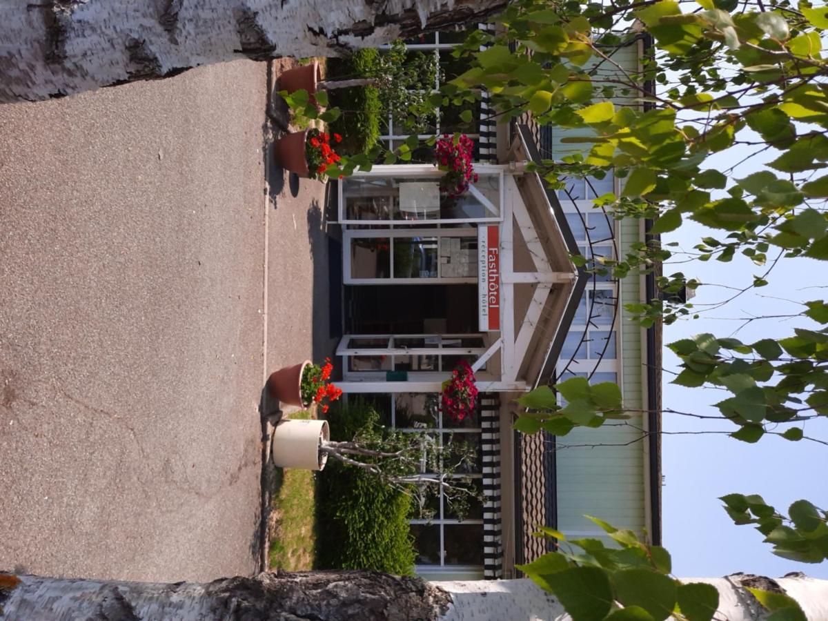 Fast Hotel Colmar Houssen Екстериор снимка